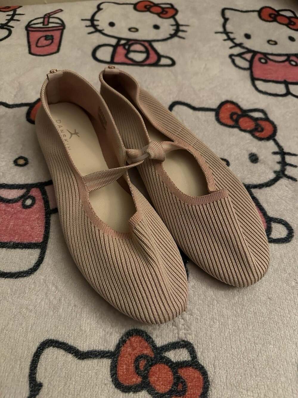 Danskin Pink Thread Ballet Flats with Minimal Scuffing Size 10 Women's